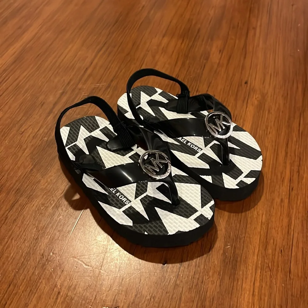 Michael Kors new box